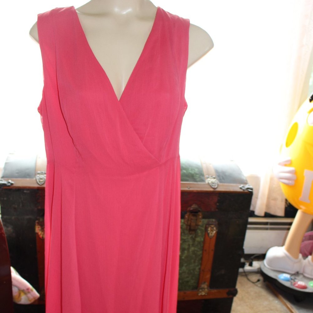 NWT Chaps Sleeveless Summer Dress Color  Watermelon Sz 8